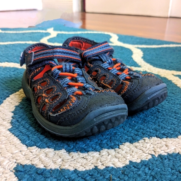 Kids Stride Rite Strapped Sandals - Durable, Adjustable, and Comfortable Outdoor - Picture 5 of 8